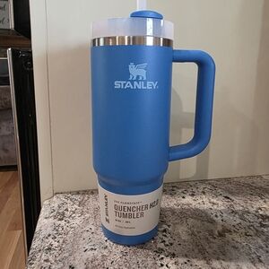 Stanley Blue Quencher H2.0 Tumbler